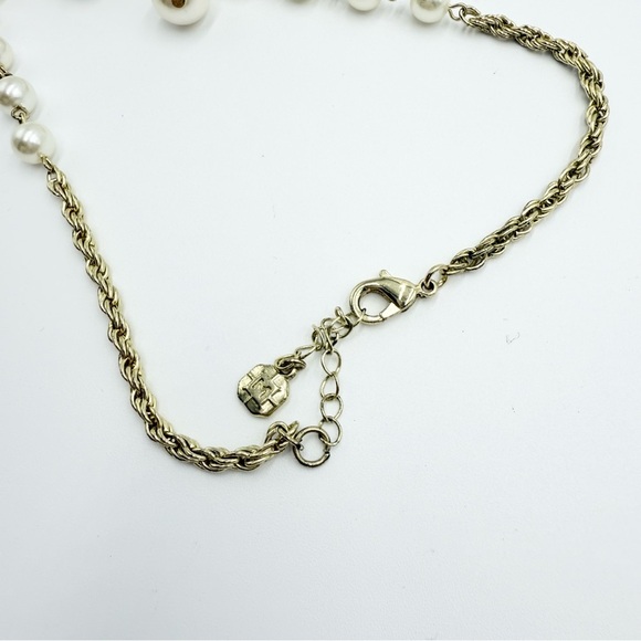 MONET GOLD WITH CLEAR RHINESTONES & FAUX PEARL BIB DESIGN NECKLACE - Picture 5 of 6